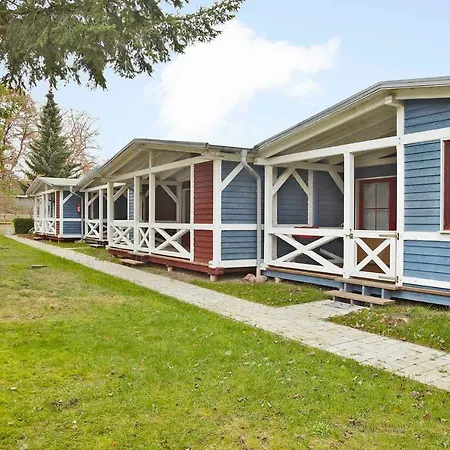 Ferienhaus-bergstrasse-ferienwohnung-b6 Dom wakacyjny Korswandt